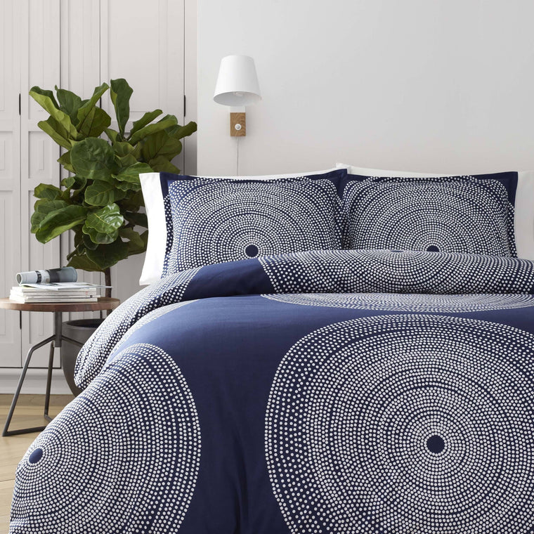 Marimekko Fokus 221439 Twin Duvet Cover Set in Navy